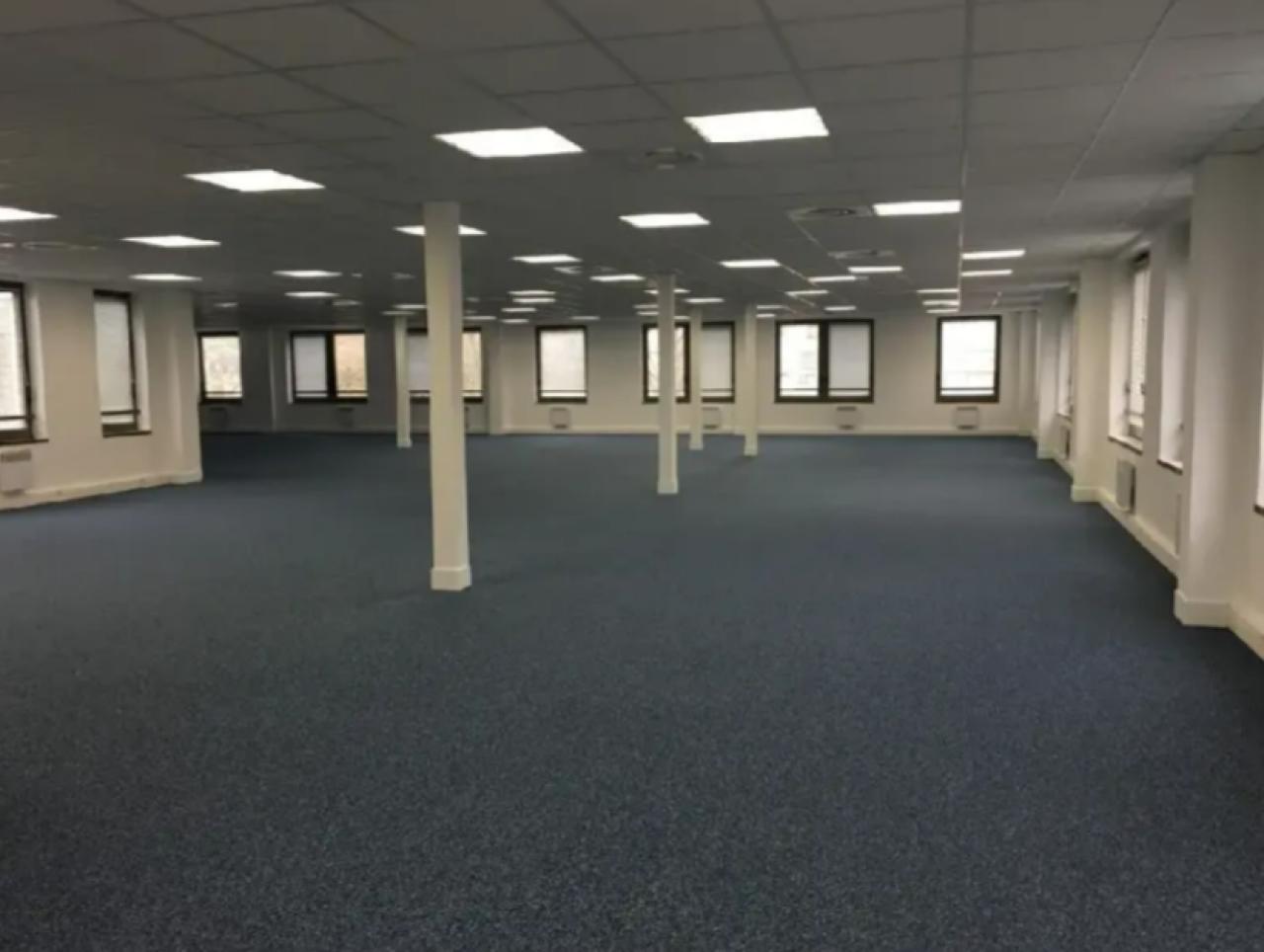 Bureau Orsay 301m² Location bureau Orsay Essonne OLBUR2529718 7